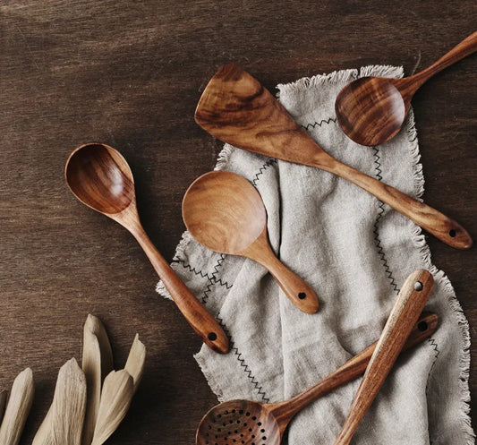 The Benefits of Using Teak Wooden Utensils in Your Kitchen